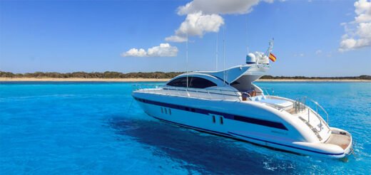 Charter a Mangusta 72 Motor Yacht in Ibiza